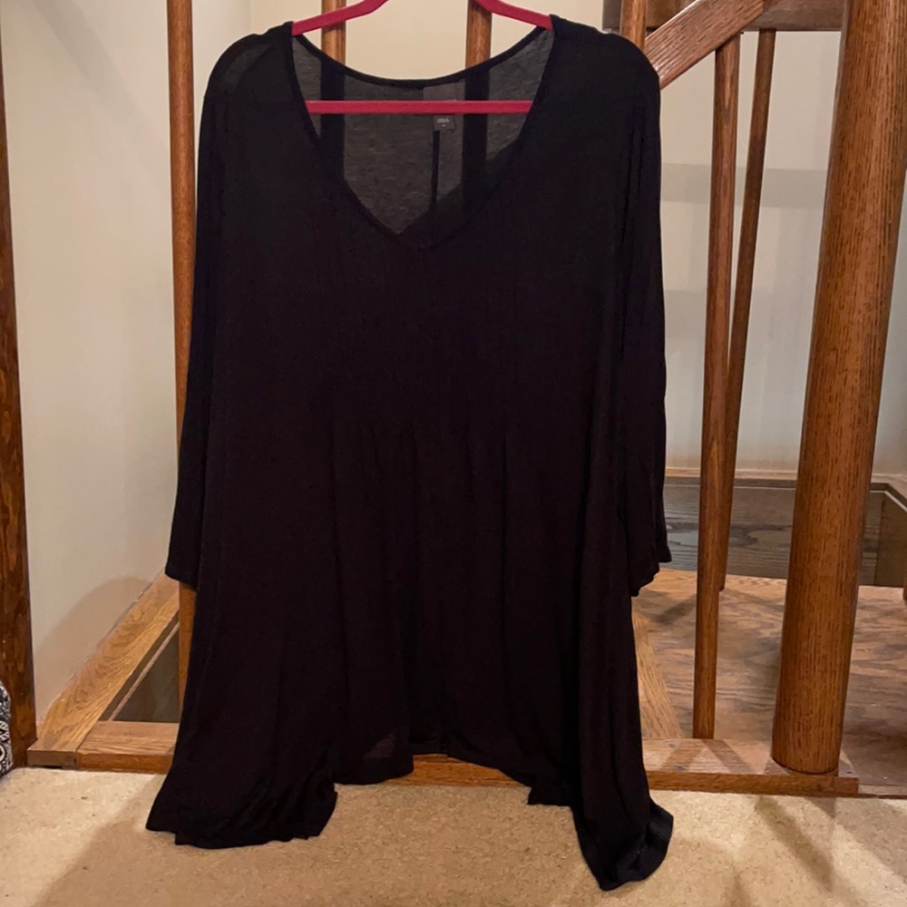 Covington top. Size 3x